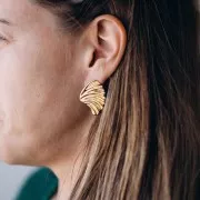 Pendientes diseño plisado 31x24 mm - Acero inoxidable 304L Dorado x2