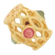 Cuenta con forma tubo calada trabajada de 9x7mm con piedras preciosas de imitación - Dorada con oro fino