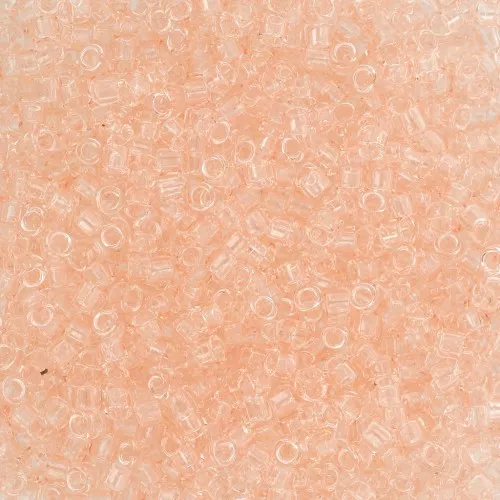 Toho Treasures 1.8 mm TO1T11 - Transparent Rosaline x8g