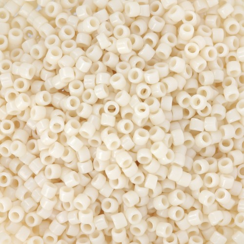 Toho Treasures 1,8 mm TO1T51 - Opaque Light Beige x8g