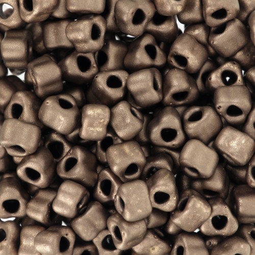 Triángulo Miyuki 5/0 TR5-2006 - Bronce oscuro metalizado mate x8g