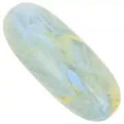 Cuenta con forma de oliva 34x14 mm en resina translúcida - Verde liquen jaspeado azul - amarillo x1