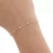 Cadena malla plana 1.4 mm Dorado con oro fino x1m