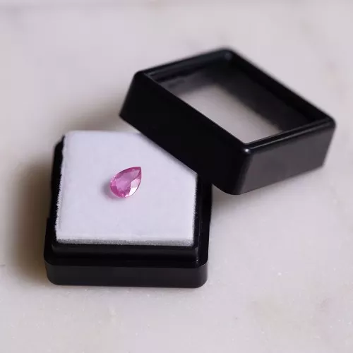 Zafiro Padparadscha talla pera - 6.9x4.9 mm - 0.80 cts
