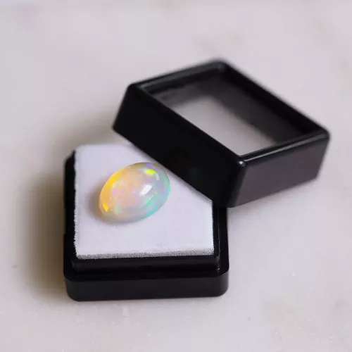 Ópalo ovalado etíope 13.9x10.1 mm - 4.7 cts