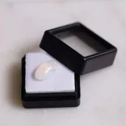 Ópalo ovalado etíope 13,5x7,7 mm - 2,4 cts