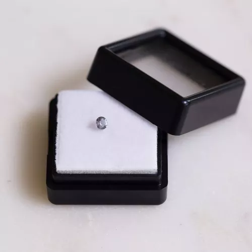Spinelle gris talla redonda 3 mm - 0.11 cts