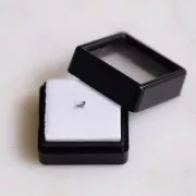 Spinelle gris talla redonda 3 mm - 0.11 cts