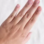 Spinelle gris talla redonda 3 mm - 0.11 cts