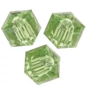 Peridot - Cubo PureCrystal 5601 6 mm - Reinvented Peridot x1 Cubo PureCrystal 5601 6 mm - Reinvented Peridot x1