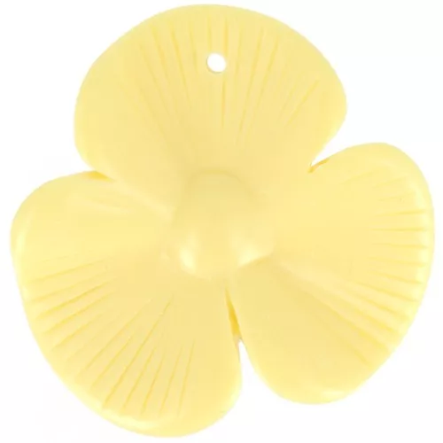 Colgante flor 3 pétalos 42x43 mm en resina opaca - Vainilla x1