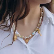 Colgante arabesco pez - 43x10 mm - Dorado con oro fino x1