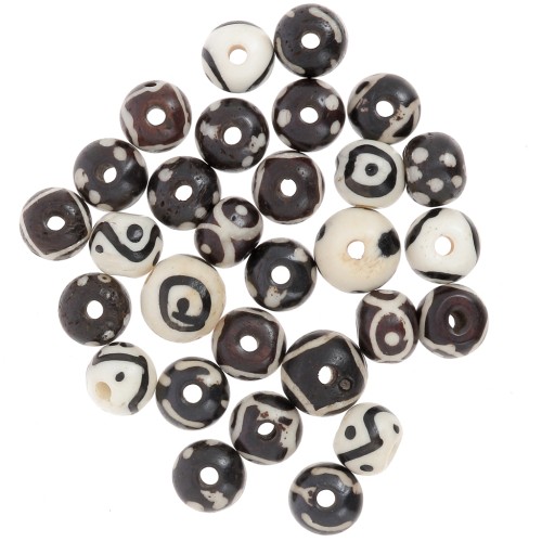 Surtido de cuentas redondas aplanadas de hueso pintado de 10mm a 12mm - Negro - Blanco x49g