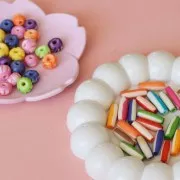 Surtido de cuentas de tubo de hueso teñido de 19x6,5 mm - Motivo de rayas - Multicolor x24g