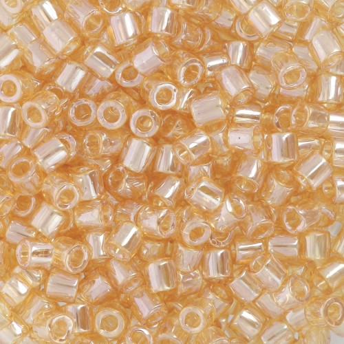 Miyuki Delica 8/0 DBL0099 - Topacio claro transparente brillo x8g