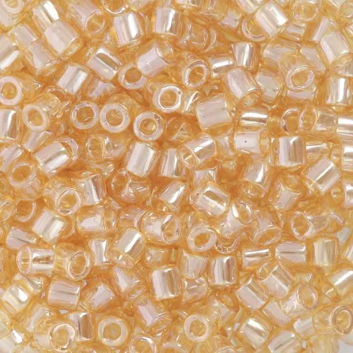 Miyuki Delica 8/0 DBL0099 - Topacio claro transparente brillo x8g