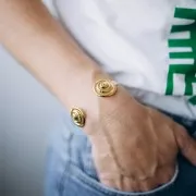 Pulsera brazalete de concha ajustable 20x160 mm - Acero inoxidable 304L Dorado x1