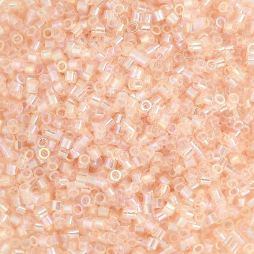 Miyuki Delica 15/0 DBS1243 - Bruma rosa transparente AB x5g