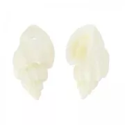 Dijes conchas retorcidos 15 mm Natural x10