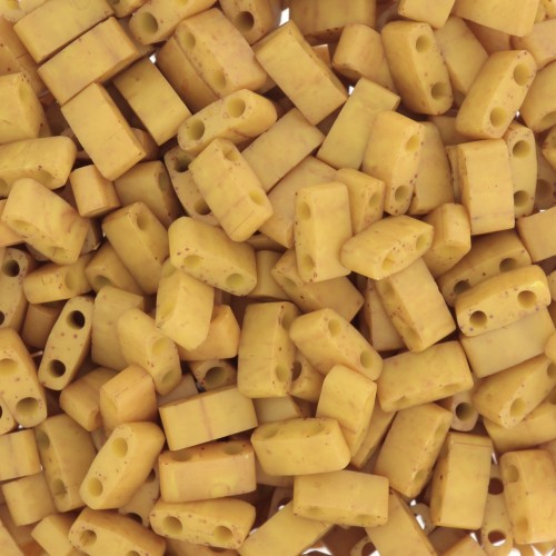Miyuki Half Tila Beads 5x2.3x1.9 mm HTL-2312 - Mostaza Opaco Mate Paquete de 100g