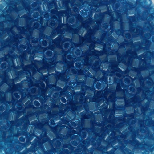 Miyuki Delica 10/0 DBM0714 - Azul Capri transparente x8g