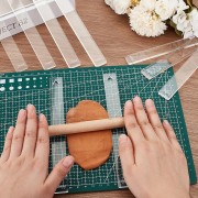 Cuñas para extender la masa polimérica - de 1 mm a 6 mm - Transparentes x12