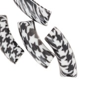 Perlas tubo curvado 35x11 mm acrílico - Diseño pata de gallo - Negro - Blanco x4