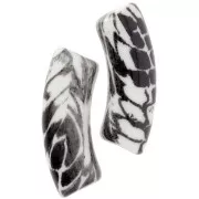 Cuentas tubo curvadas de acrílico opaco 35x11mm - Motivo serpiente - Blanco - Negro x4
