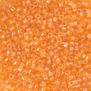 Toho Aiko 11/0 1.6 mm TA01174 - Transparente Claro Jacinto Arco Iris x4g