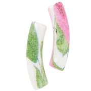Cuentas tubo curvadas de acrílico opaco 32x8 mm - Motivo flor - Blanco - Rosa x4