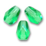 Cuentas en forma de pera facetadas de 7x5 mm - Peridoto x25