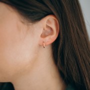 Mini Pendientes de aro 12 mm - Del hilo 1.3 mm - Dorado x2