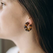 Pendientes de aro retorcidos de acetato de 28 mm - Marrón claro moteado - Marrón x2