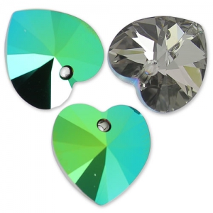 Corazón PureCrystal 6228 14,4x14 mm Crystal Scarabaeus Green x1