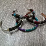 Pulsera martillada 6.5 mm dorado rosa x1