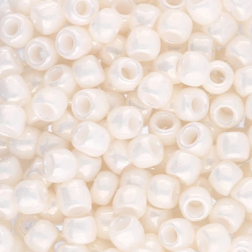 Rocalla Toho 6/0 TO6R0122 - Navajo Opaco Blanco Brillo x8g