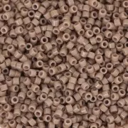 Miyuki Delica Duracoat 11/0 DB2105 - Teñido Beige Opaco - Paquete de 100g