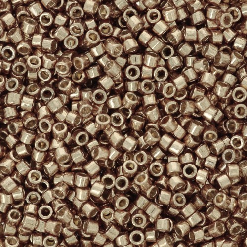 Miyuki Delica Duracoat 11/0 DB1834 - Champagne galvanizado x 100 g