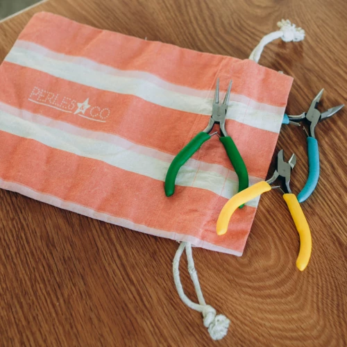 Kit de clips de joyería con Pochon Perles & Co de regalo