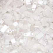 White - Miyuki Half Tila Beads 5x2.3x1.9 mm HTL-420 - Blanco Perla Ceilán paquete de 100g Miyuki Half Tila Beads 5x2.3x1.9 mm HTL-420 - Blanco Perla Ceilán paquete de 100g
