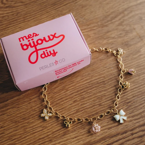 My DIY Jewellery - Kit de joyería con colgantes dorados de acero inoxidable para chicas