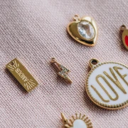 My DIY Jewellery - Kit de bisutería Collar Charms Corazones Acero Inoxidable Dorado