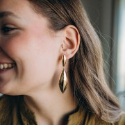 Colgante abombado redondo 50x18 mm - Dorado con oro fino x1