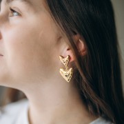 Colgante corazón 22x24 mm con resina epoxi - Dorado con oro fino - Rojo x1