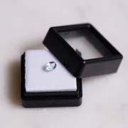 Aguamarina ovalada 5.3x4 mm - 0.35 cts