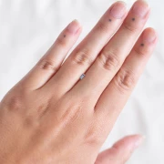 Aguamarina rectángulo 4x2 mm - 0.30 cts