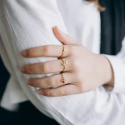 Anillo ajustable signo del zodiaco - Géminis Acero inoxidable 304L Dorado - Zafiro claro