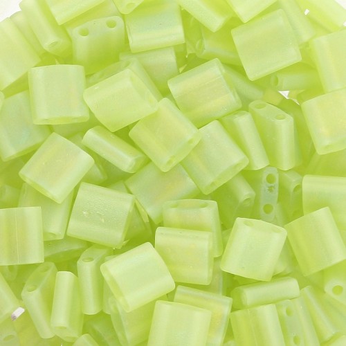 Miyuki Tila Beads 5x5x1.9 mm TL-143FR - Chartreuse AB Transparente Mat x10g