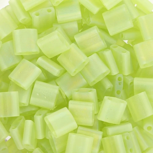 Miyuki Tila Beads 5x5x1.9 mm TL-143FR - Chartreuse AB Transparente Mat x10g