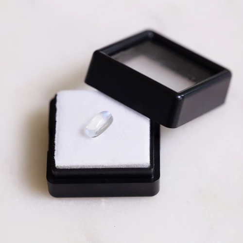 Piedra lunar rectángulo 8.4x4.1 mm - 1.05cts